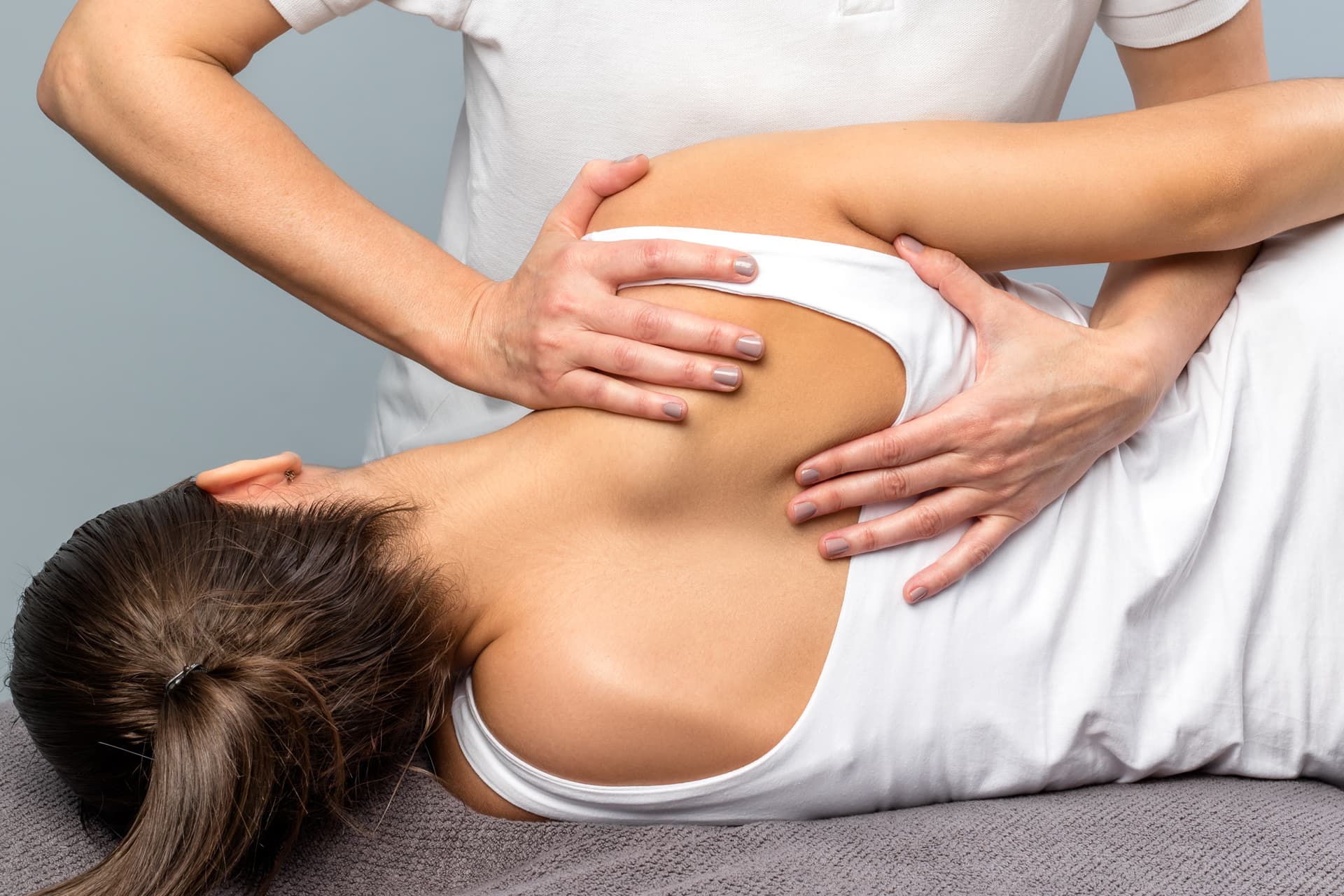   ¿Quiere saber cuánto cuesta una sesión de fisioterapia en Arzúa?